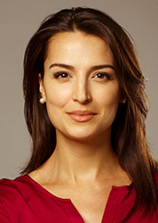 Aline Castro